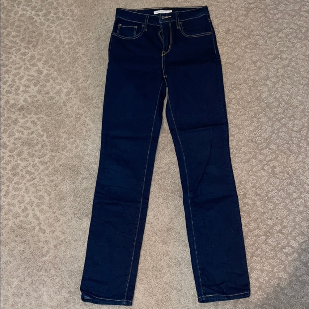 Levi’s 724 high rise straight jean